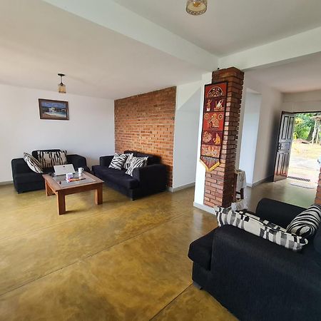 Hello Kandy Homestay Екстер'єр фото