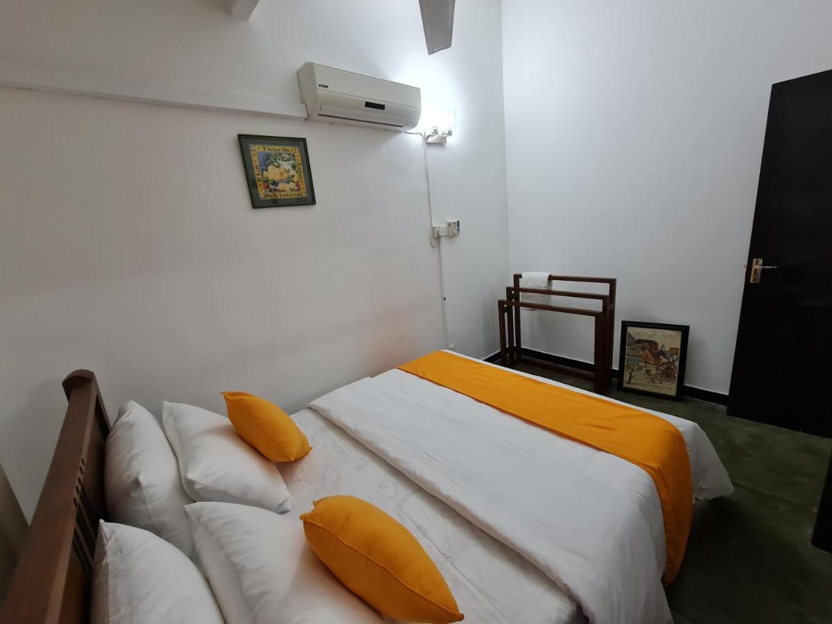 Hello Kandy Homestay Екстер'єр фото