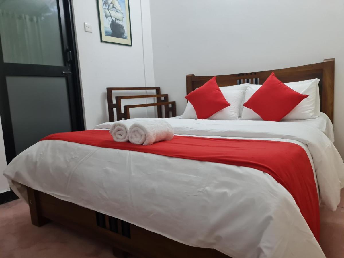 Hello Kandy Homestay Екстер'єр фото