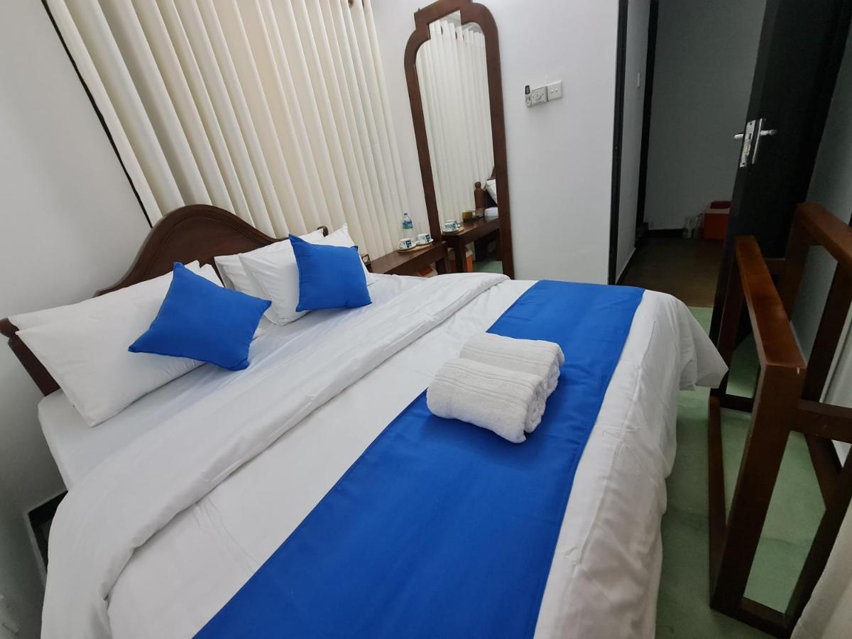 Hello Kandy Homestay Екстер'єр фото