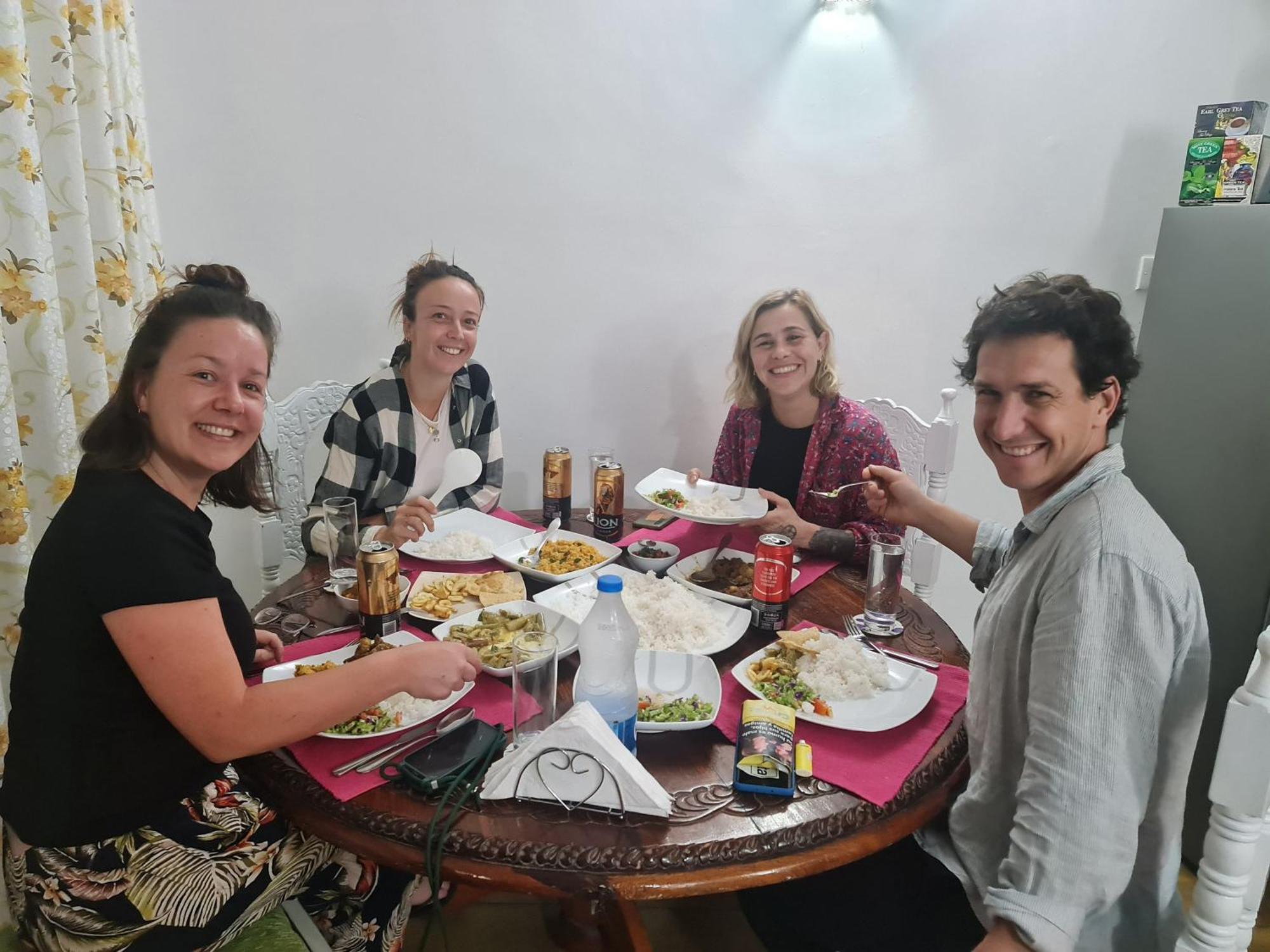 Hello Kandy Homestay Екстер'єр фото