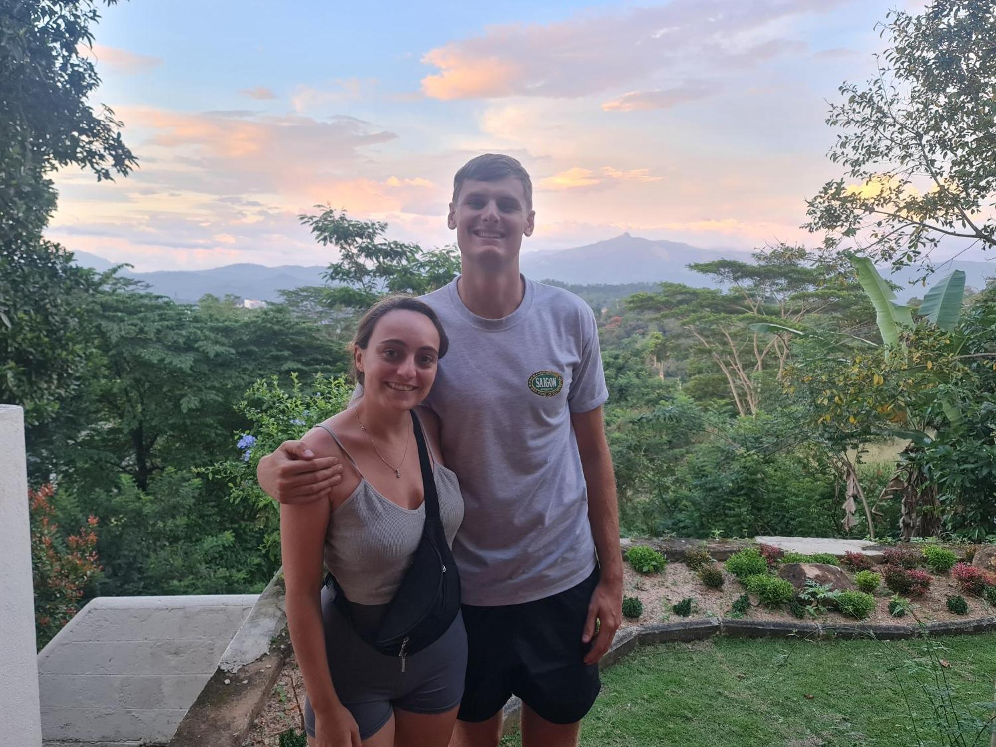 Hello Kandy Homestay Екстер'єр фото